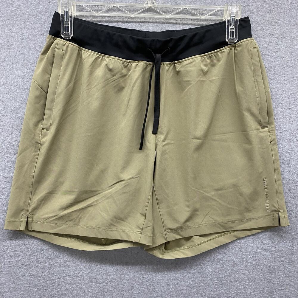 While On Earth Shorts Small Khaki Performance Stretch Athletic Travel Hiking